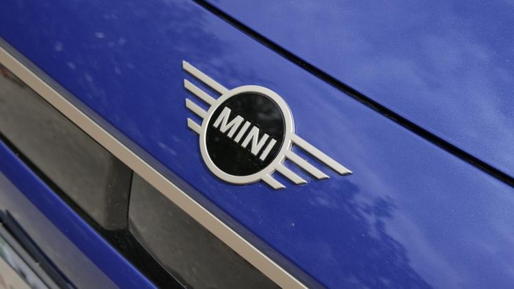 MINI COOPER ELECTRIC HATCHBACK 135kW E Sport 41kWh 3dr Auto